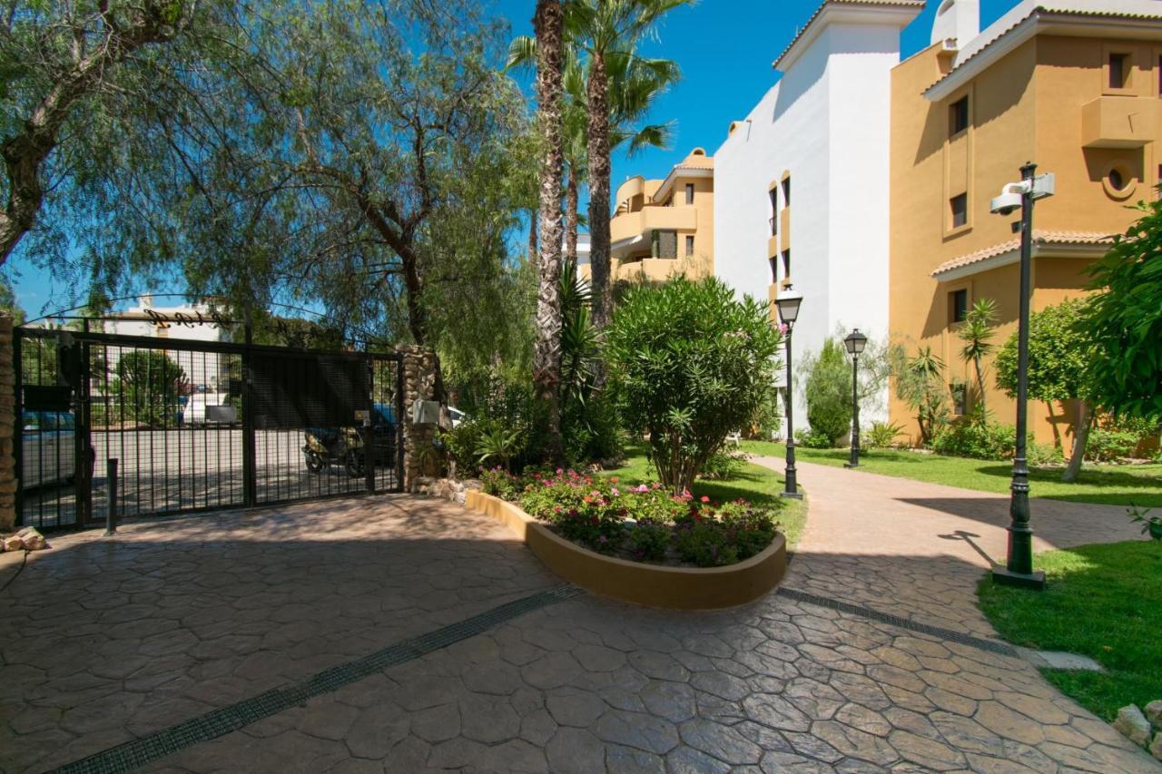 222 Lovely 3 Pools Home - Alicante Holiday Torrevieja Exteriör bild